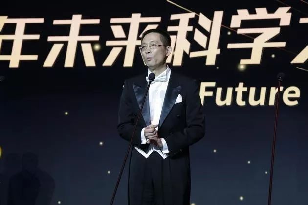 謝伏曕最新消息,謝伏曕最新消息，揭開未來的無限可能
