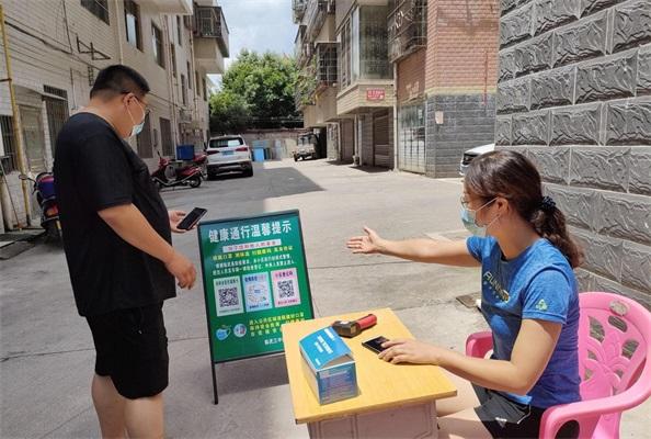 澳門三中三碼精準(zhǔn)100%,澳門三中三碼精準(zhǔn)100%，揭秘真相與探索背后的秘密