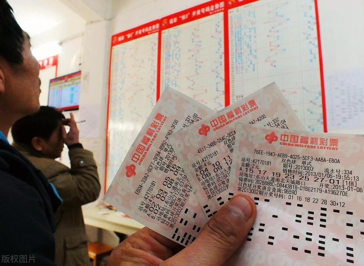白小姐一肖一碼100準(zhǔn)261期,白小姐一肖一碼100準(zhǔn)，揭秘彩票預(yù)測背后的故事（第261期深度解析）