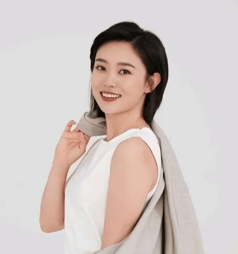 管家婆一碼一肖100%,管家婆一碼一肖，揭秘神秘預測背后的故事與真相