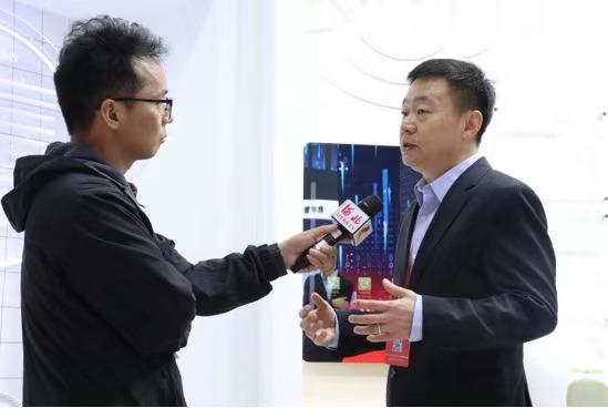 2025新奧官方正版資料免費發(fā)放,2025新奧官方正版資料免費發(fā)放，探索未來，共創(chuàng)輝煌